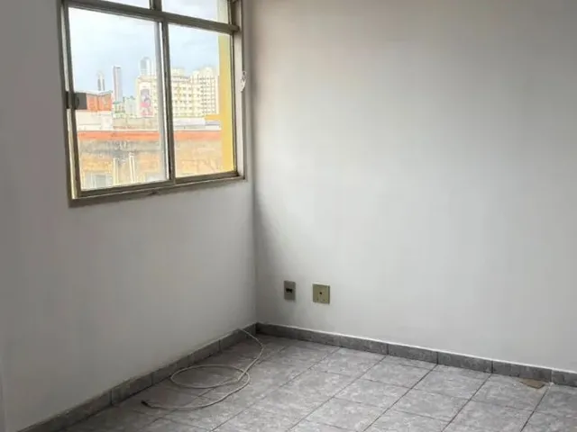 Imagem 2: Alugo Apartamento 1 Quarto no Setor Central - Ed. Marcos (Com Armários e Garagem