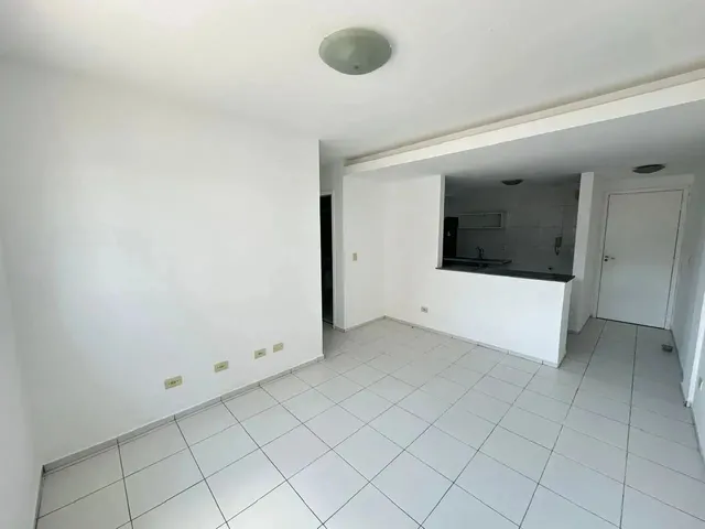 Imagem: Apartamento para Alugar Condomínio Torres