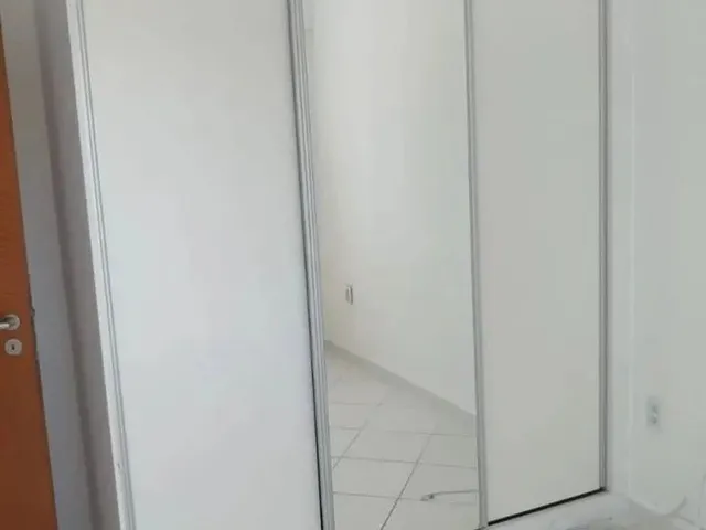 Imagem 3: Apartamento para Aluguel com 72M² com 2 Quartos, 1 Suíte a Beira Mar no Bairro De