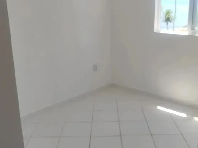 Imagem 6: Apartamento para Aluguel com 72M² com 2 Quartos, 1 Suíte a Beira Mar no Bairro De