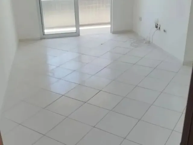 Imagem 2: Apartamento para Aluguel com 72M² com 2 Quartos, 1 Suíte a Beira Mar no Bairro De