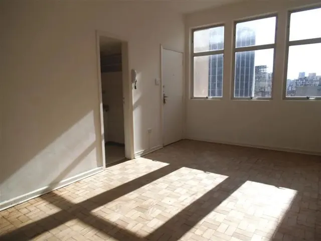 Imagem 2: Apartamento 01 Quarto, Centro de Curitiba