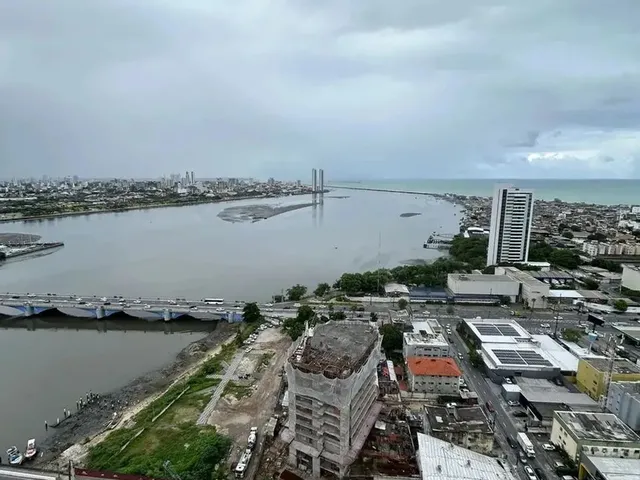Imagem 13: Imóvel para Aluguel com 56 Metros Quadrados com 2 Quartos em Pina - Recife - Pe