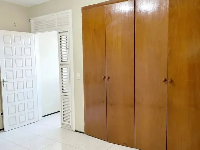 Imagem 14: Imóvel para Aluguel Possui 55 Metros Quadrados com 3 Quartos em Itaperi - Fortaleza - Ce