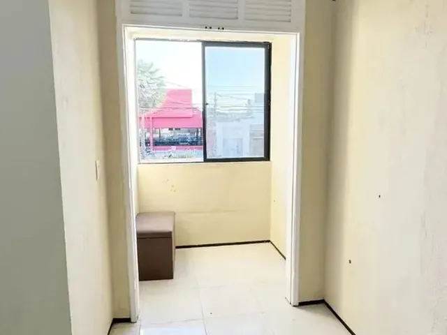 Imagem 16: Imóvel para Aluguel Possui 55 Metros Quadrados com 3 Quartos em Itaperi - Fortaleza - Ce