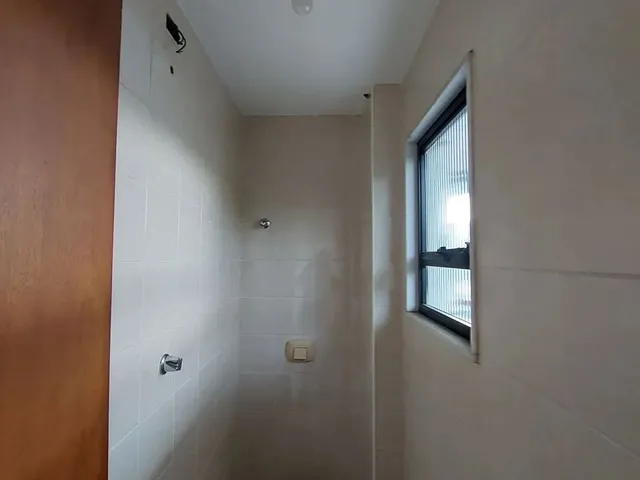 Imagem 9: Apartamento Vila Valqueire, 2 Quartos Sendo 1 Suíte, 1 Banheiro, Social, Dep Empregada
