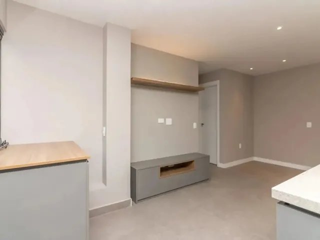 Imagem 4: Apartamento para Locação em Vila Anastácio com 2 Quartos, Sendo 1 Suíte , 55M²