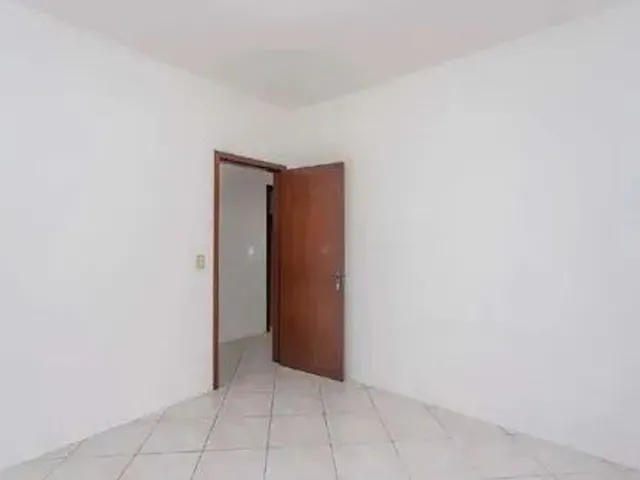 Imagem 11: Casa com 3 Dormitórios para Alugar, 396 M² por R$ 2.764,00/Mês - Cavalhada - Porto