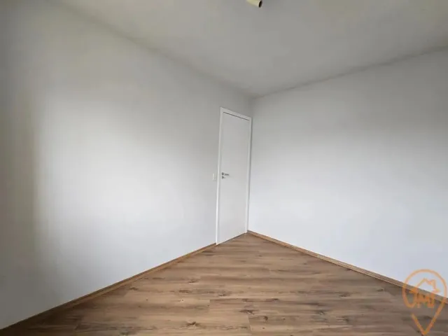 Imagem 15: Sobrado com 3 Quartos para Alugar por R$ 2490.00, 84.70 M2 - Boqueirao - Curitiba/Pr