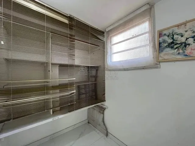 Imagem 10: Sobrado Duplex - de Frente para Rua - para Alugar no Boqueirão