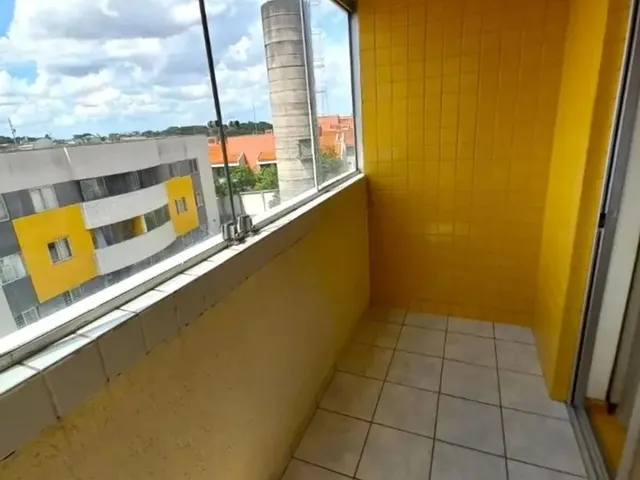 Imagem 2: Apartamento com 3 Quartos para Alugar por R$ 2300.00, 76.12 M2 - Xaxim - Curitiba/Pr