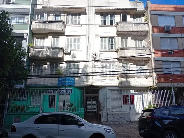 Imagem 1: Imóvel para Aluguel com 60 Metros Quadrados com 2 Quartos em Rio Branco - Porto Alegre