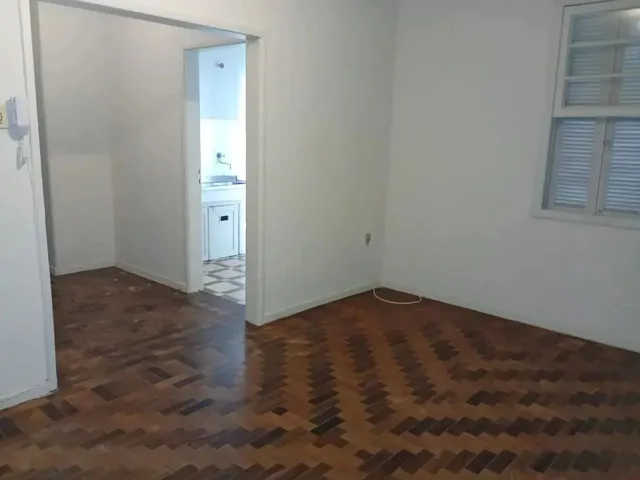 Imagem 10: Imóvel para Aluguel com 60 Metros Quadrados com 2 Quartos em Rio Branco - Porto Alegre