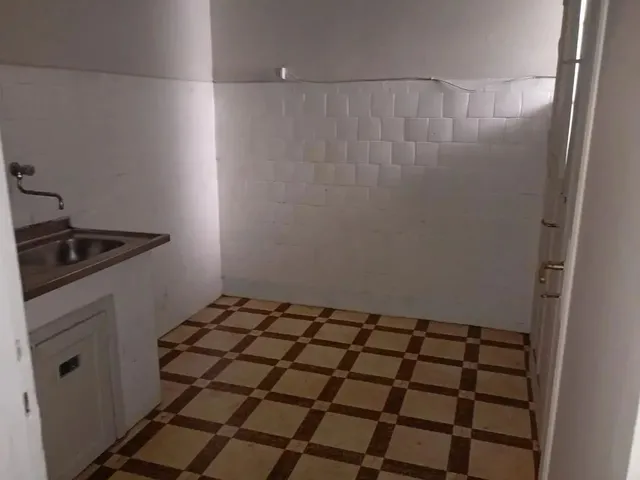 Imagem 4: Imóvel para Aluguel com 60 Metros Quadrados com 2 Quartos em Rio Branco - Porto Alegre