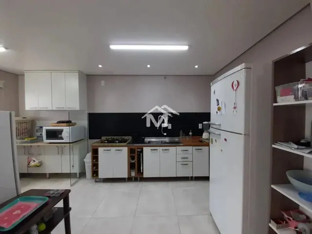 Imagem 4: Casa para Aluguel em Canoas, Bairro Igara, com Área de Serviço, Churrasqueira e Closet