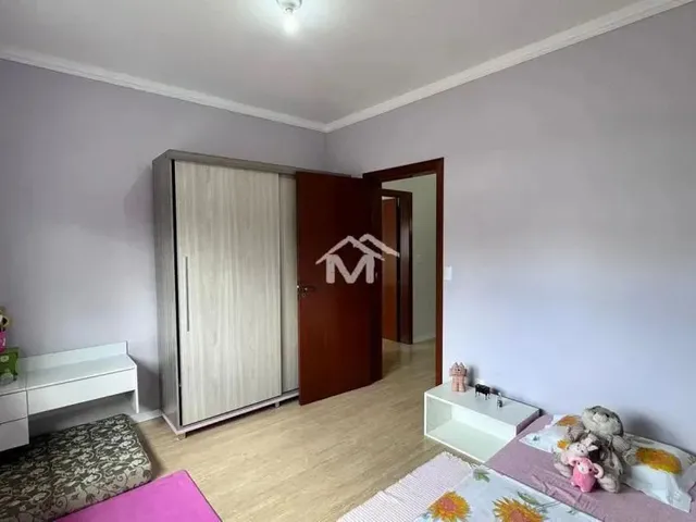 Imagem 2: Casa para Aluguel em Canoas, Bairro Igara, com Área de Serviço, Churrasqueira e Closet