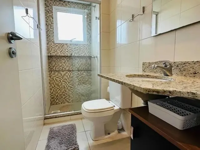 Imagem 8: Apartamento de 2 Quartos com Suíte, 2 Salas e 2 Vagas de Garagem no Partenon, Porto