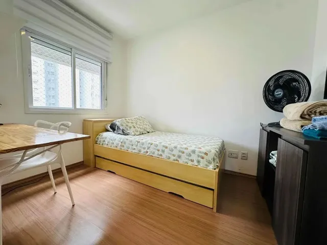 Imagem 15: Apartamento de 2 Quartos com Suíte, 2 Salas e 2 Vagas de Garagem no Partenon, Porto