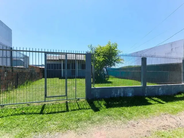Imagem: Casa com 2 Quartos para Alugar no Bairro