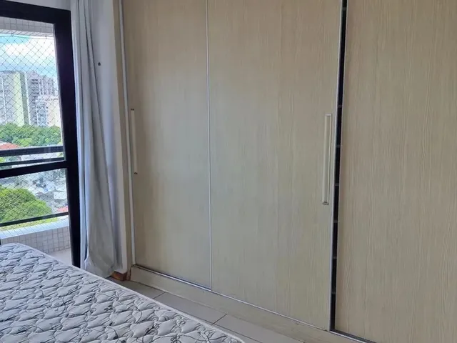 Imagem 11: Helio Pires Aluga Apartamento Mobiliado no Ed. Sorrento 2 Suites + Dependência Completa