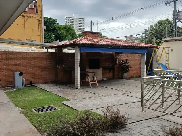 Imagem 15: Imóvel para Aluguel Possui 110 Metros Quadrados com 3 Quartos em Marco - Belém - Pa