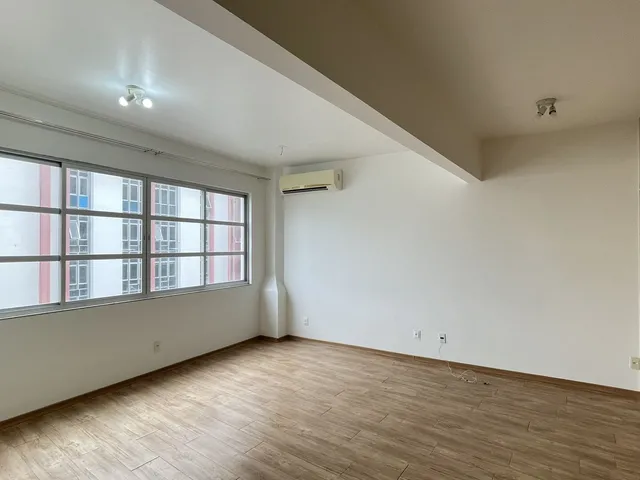 Imagem: Sala Comercial em Centro, Florianópolis/Sc