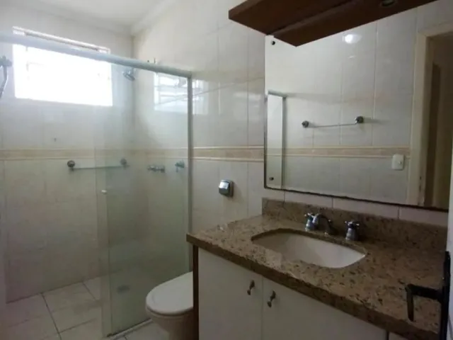 Imagem 9: Quartos de Solteiros e Suítes para Casal em Curitiba