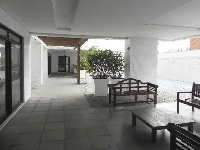 Imagem 7: Apartamento com 2 Quartos para Alugar por R$ 3000.00, 64.00 M2 - Centro - Curitiba/Pr