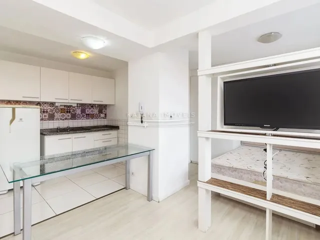 Imagem: Studio de 30 M² no Alto da XV Todo Mobiliado