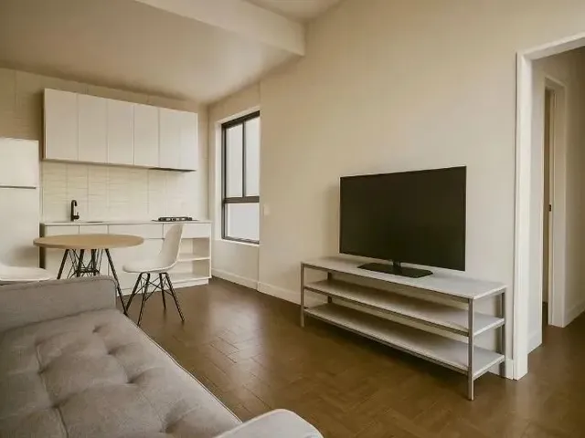 Imagem 4: Apartamento de 1 Quarto, 43,2M², no Edifício Aurora Mercês, Curitiba