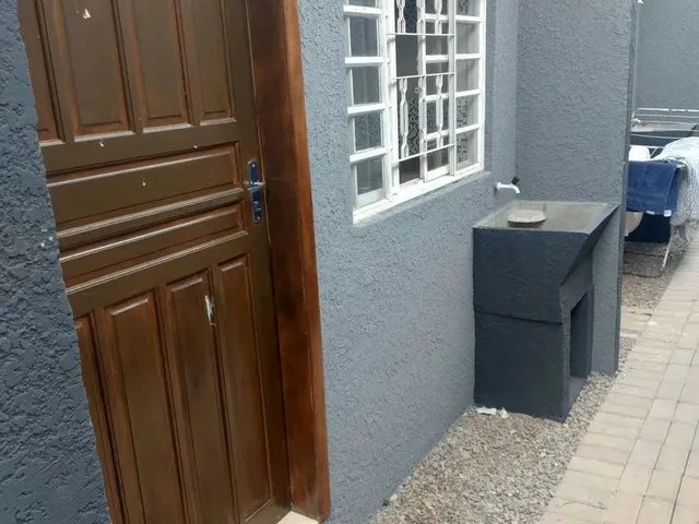 Imagem 10: Alugo Kitnet Mobiliada no Capão Raso