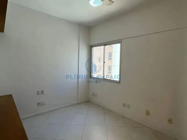 Imagem 8: Imóvel para Aluguel Possui 110 Metros Quadrados com 3 Quartos em Praia do Canto
