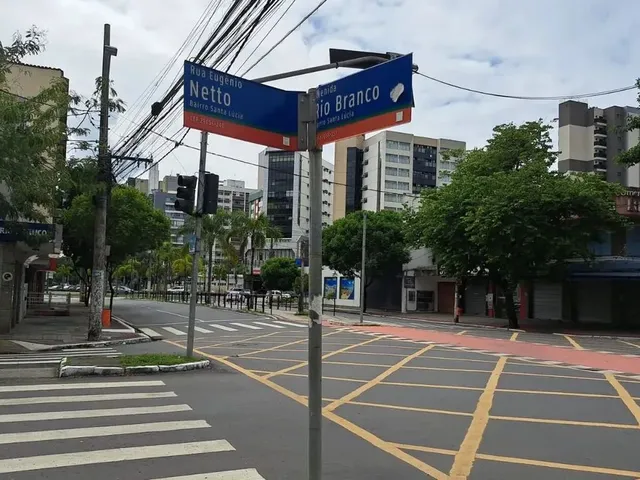 Imagem 10: Imóvel para Aluguel com 100 Metros Quadrados com 3 Quartos em santa Lúcia - Vitória