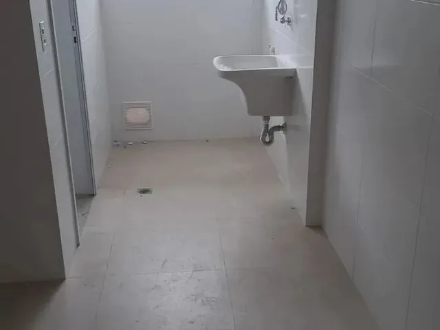 Imagem 8: Imóvel para Aluguel com 100 Metros Quadrados com 3 Quartos em santa Lúcia - Vitória