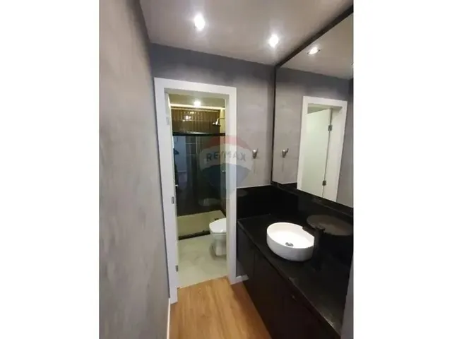 Imagem 6: Apartamento de 3 Quartos, 1 Suite, 3 Banheiros, 2 Vagas de Garagem com Aproximadamente 120