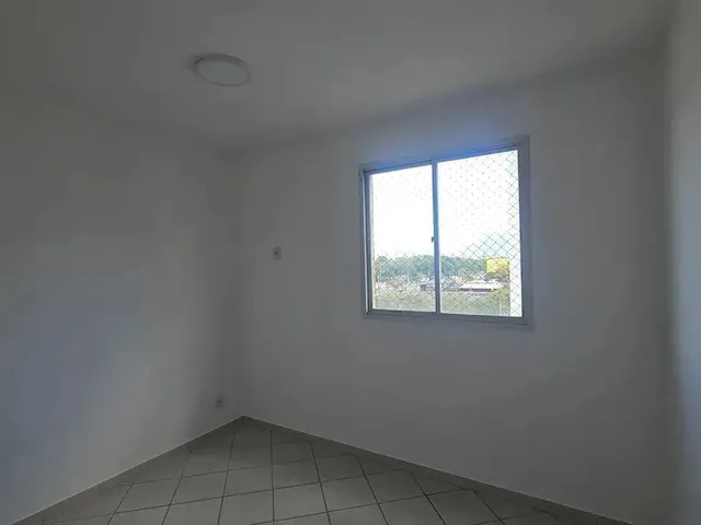 Imagem 11: Imóvel em Jardim Camburi com 2 Quartos, Sala, Varanda, Elevador, Ventilação Natural