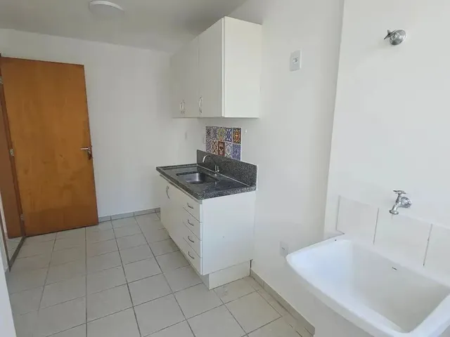 Imagem 10: Imóvel em Jardim Camburi com 2 Quartos, Sala, Varanda, Elevador, Ventilação Natural