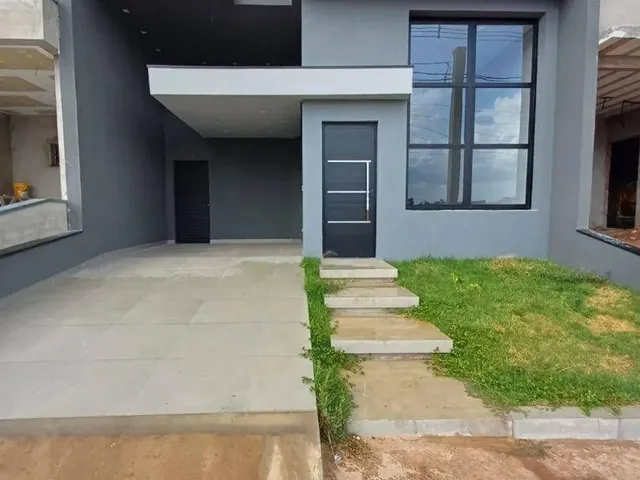Imagem: A casa em condomínio possui 3 Dormitórios, 3 Suítes, 4
