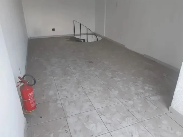 Imagem 6: Sala Comercial com Sobreloja e Banheiro