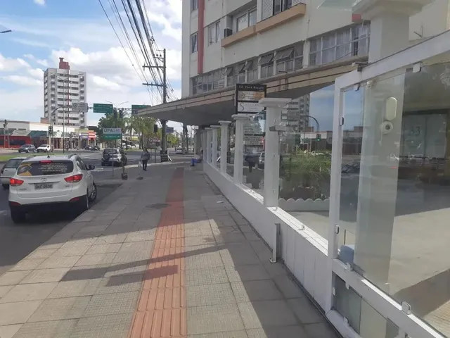 Imagem 12: Sala Comercial com Sobreloja e Banheiro