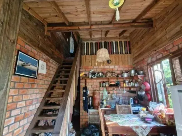 Imagem 11: Hospedaria com Apartamento + 03 Suítes e Restaurante com Cozinha Completa no Coração