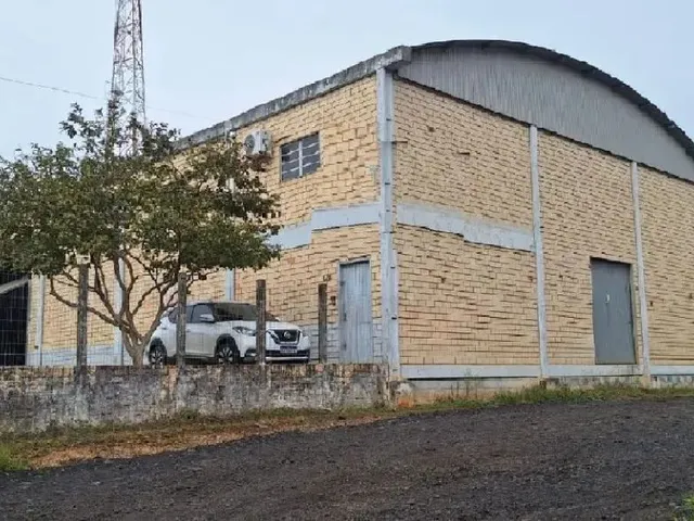Imagem: Pavilhão em Alvenaria, com Mezanino Está