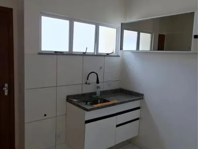 Imagem 3: Casa 2/4, Sendo Uma Suíte !