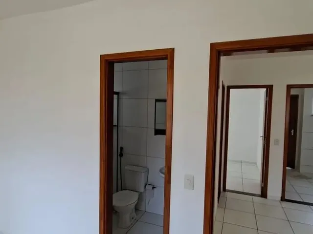 Imagem 12: Casa 2/4, Sendo Uma Suíte !