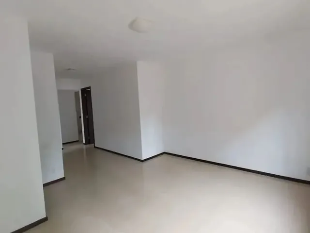 Imagem 5: Imóvel para Aluguel Tem 70 Metros Quadrados com 2 Quartos em Nogueira - Petrópolis - Rj