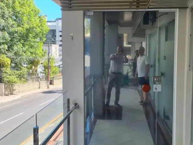 Imagem 8: Sala Comercial Térrea no Centro a Poucos Metros da Praça do Congresso Medindo 35,00M²