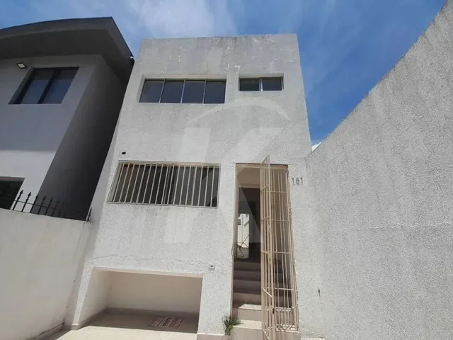 Imagem: Sobrado com 03 Suítes, Sala, Cozinha, 04