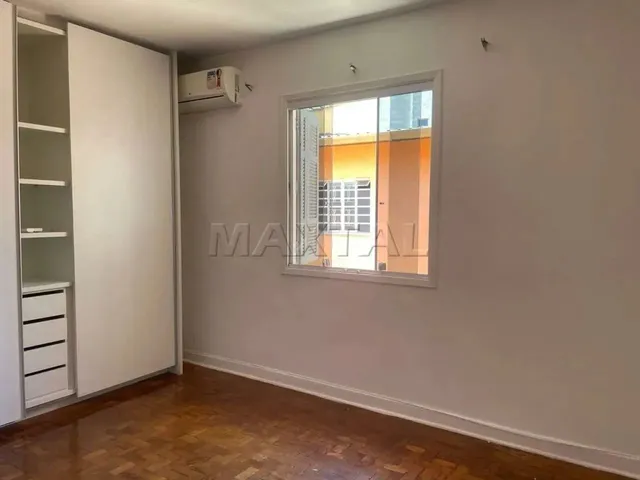 Imagem 4: Sobrado com 3 Dormitórios,1 Suíte, 3 Banheiros, com Jardim, 2 Vagas de Garagem