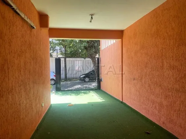 Imagem 10: Sobrado com 3 Dormitórios,1 Suíte, 3 Banheiros, com Jardim, 2 Vagas de Garagem