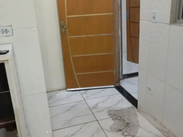 Imagem: A casa possui 1 Dormitório, 1 Banheiro, 20m² de Área e